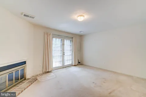 $795,000 | 6712 Langston Blvd., Unit C, Arlington, VA 22205