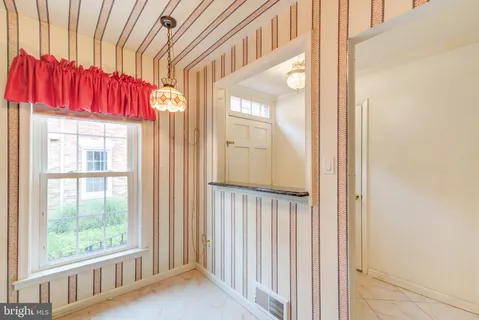 $795,000 | 6712 Langston Blvd., Unit C, Arlington, VA 22205