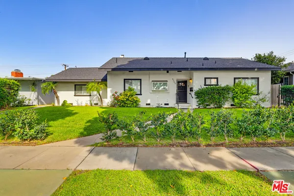 $5,700 | 9209 Paramount Boulevard, Downey, CA 90240