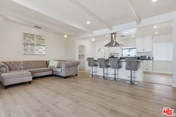 $5,700 | 9209 Paramount Boulevard, Downey, CA 90240