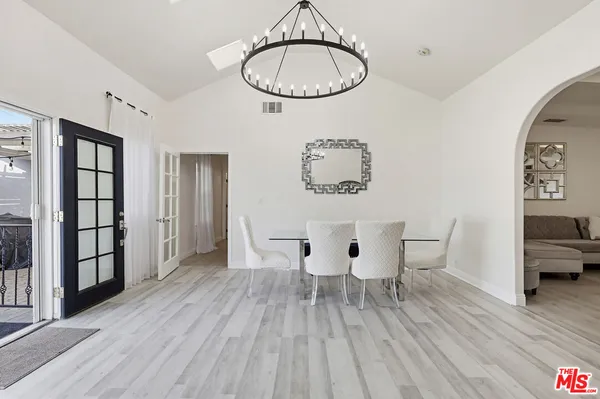 $5,700 | 9209 Paramount Boulevard, Downey, CA 90240