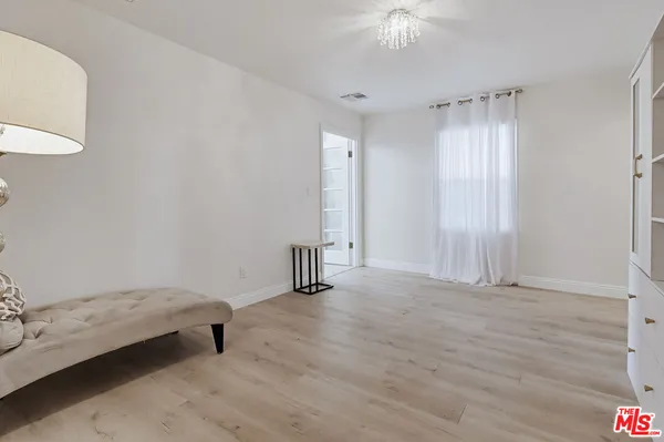 $5,700 | 9209 Paramount Boulevard, Downey, CA 90240