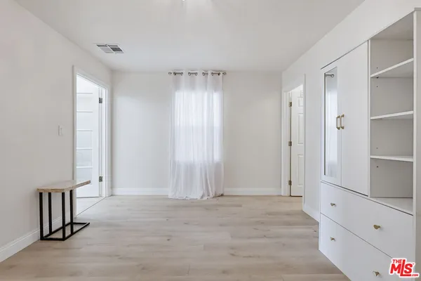 $5,700 | 9209 Paramount Boulevard, Downey, CA 90240