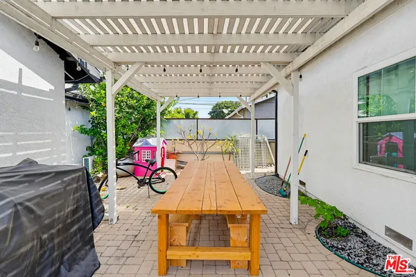 $5,700 | 9209 Paramount Boulevard, Downey, CA 90240