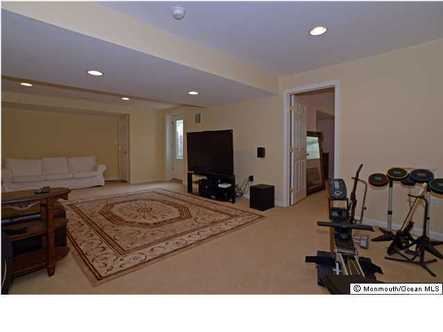 8 Bridgewater Road Farmingdale, NJ 07727 - Photo 17 of 21 Additional Photo