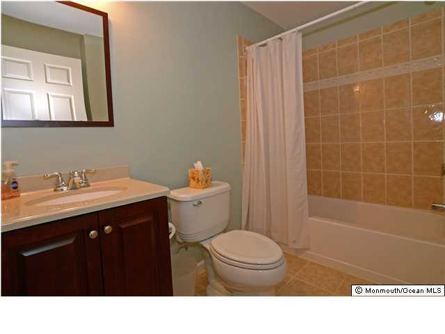 8 Bridgewater Road Farmingdale, NJ 07727 - Photo 18 of 21 Additional Photo