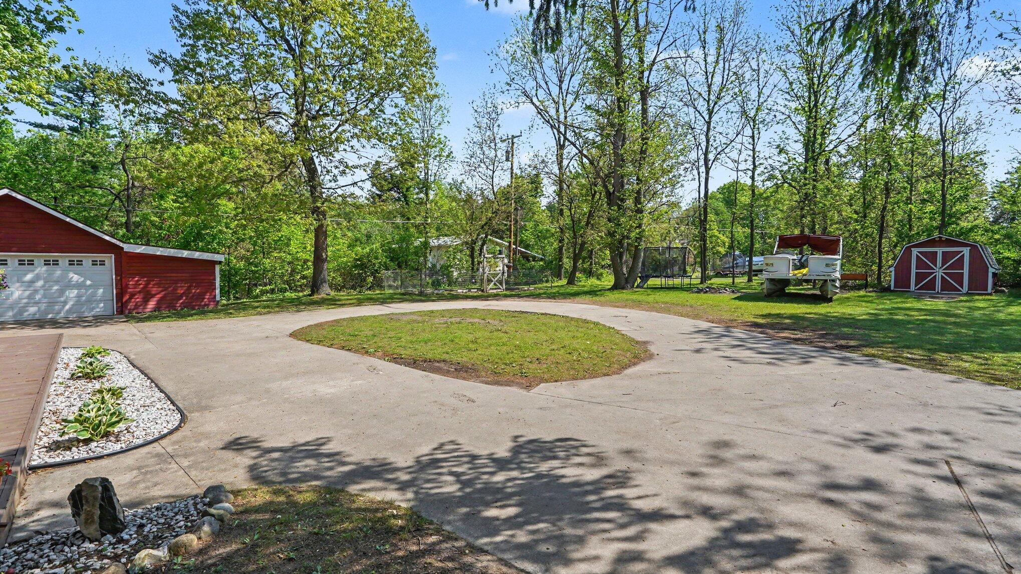 13760 North Territorial Road Gregory, MI 48137 - Photo 19 of 32 018_file_2764