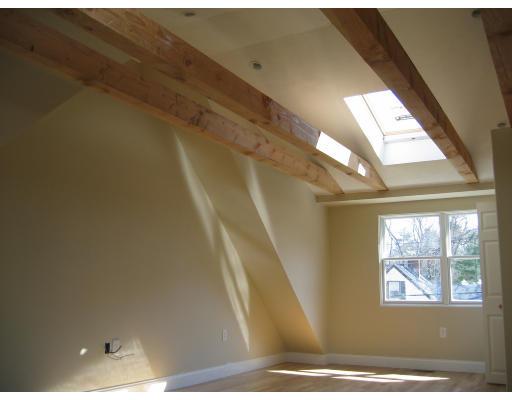 27 Virginia Road Natick, MA 01760 - Photo 3 of 19 Gallery Image 3