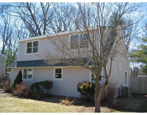27 Virginia Road Natick, MA 01760 - Photo 6 of 19 Gallery Image 6
