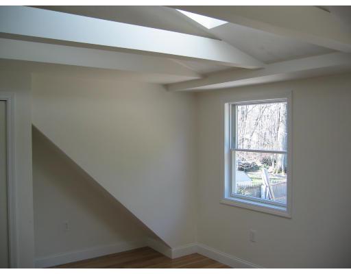 27 Virginia Road Natick, MA 01760 - Photo 7 of 19 Gallery Image 7
