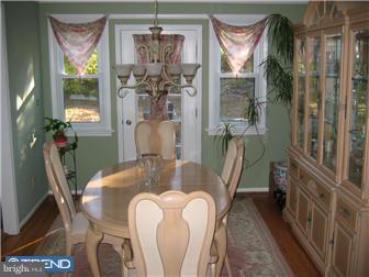 45 Mercer Hill Road Ambler, PA 19002 - Photo 4 of 12 Dining Room