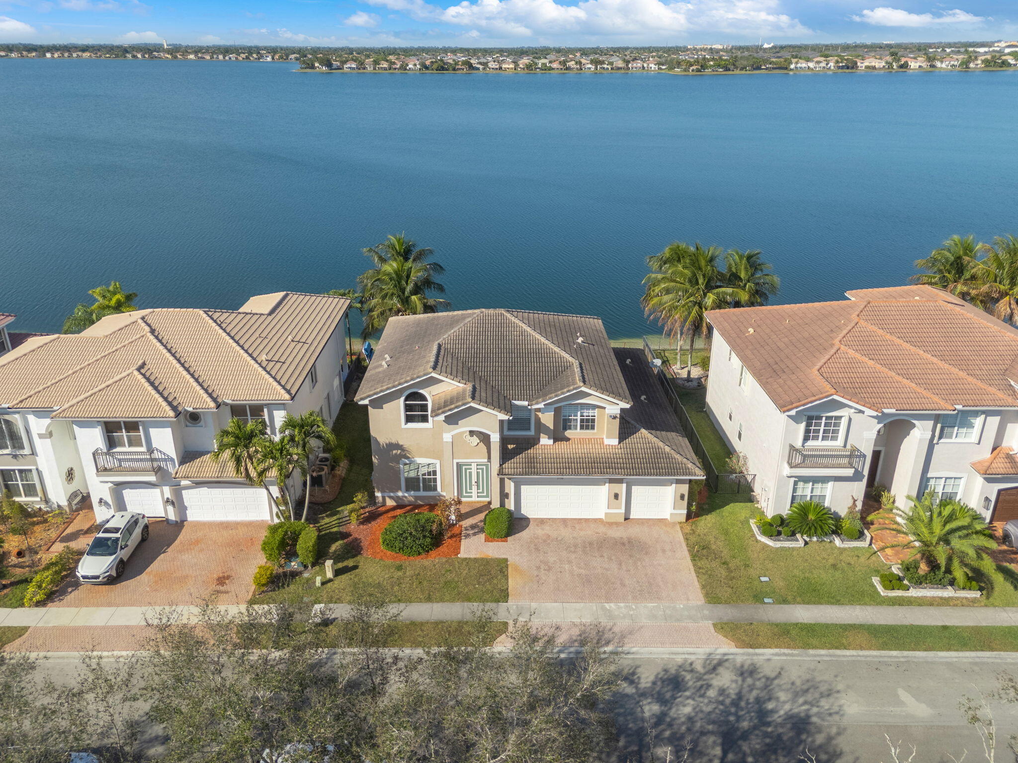 17739 Southwest 54th Street Miramar, FL 33029 - Photo 59 of 60 60-web-or-mls-17739SW54th-55