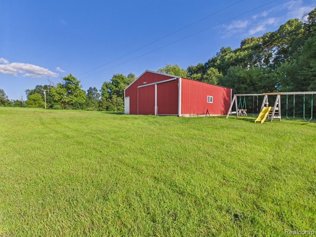 3326 Oak Grove Road North Branch, MI 48461 - Photo 29 of 42 Gallery Image 29