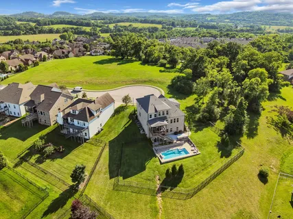 $1,399,000 | 2344 Coppergate Way, Thompson's Station, TN 37179