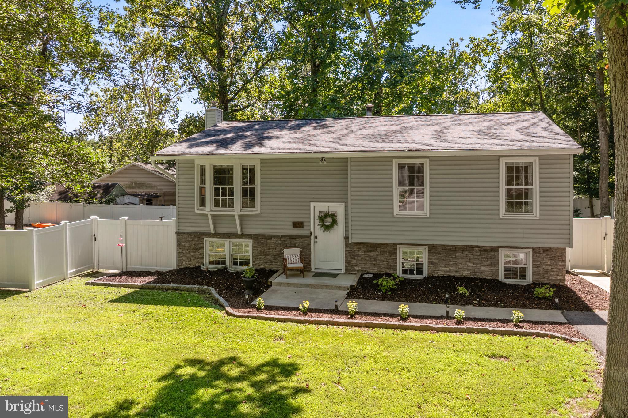 533 Wilson Road Crownsville, MD 21032 - Photo 5 of 73 Gallery Image 5