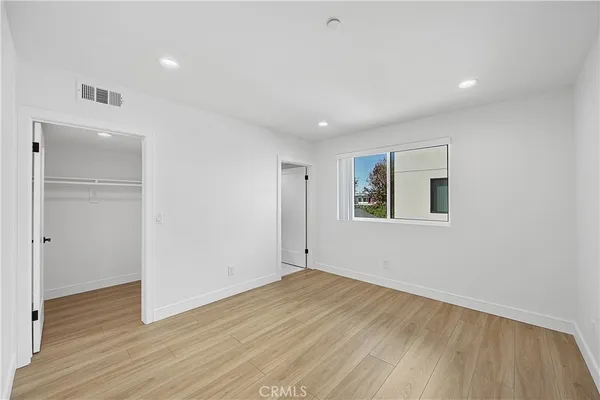 $4,487 | 14422 Tiara Street, Unit 1/2, Van Nuys, CA 91401