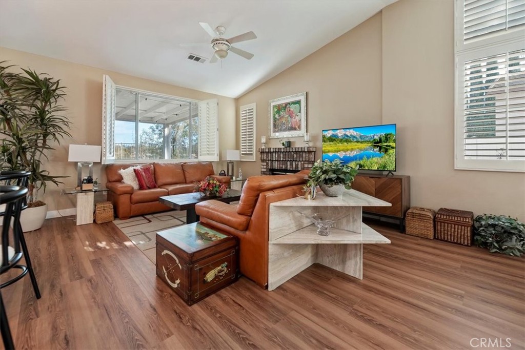 41284 Promenade Chardonnay Temecula, CA 92591 - Photo 12 of 46