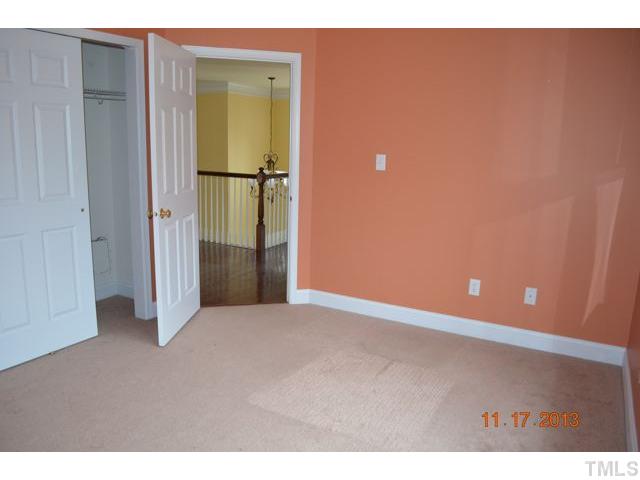 11615 Broadfield Court Raleigh, NC 27617 - Photo 9 of 11 Gallery Image 9