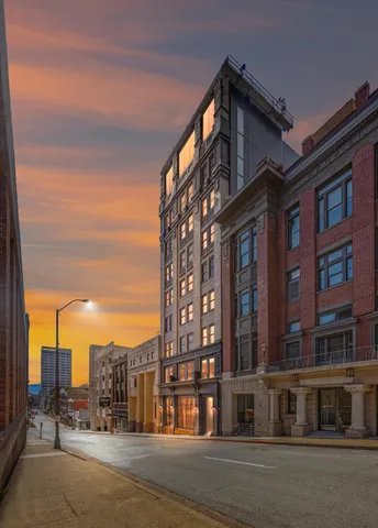 $242,000 | 117 East 7th Street, Unit 503B, Chattanooga, TN 37402