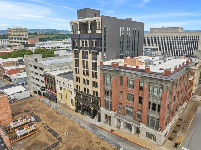 $242,000 | 117 East 7th Street, Unit 503B, Chattanooga, TN 37402
