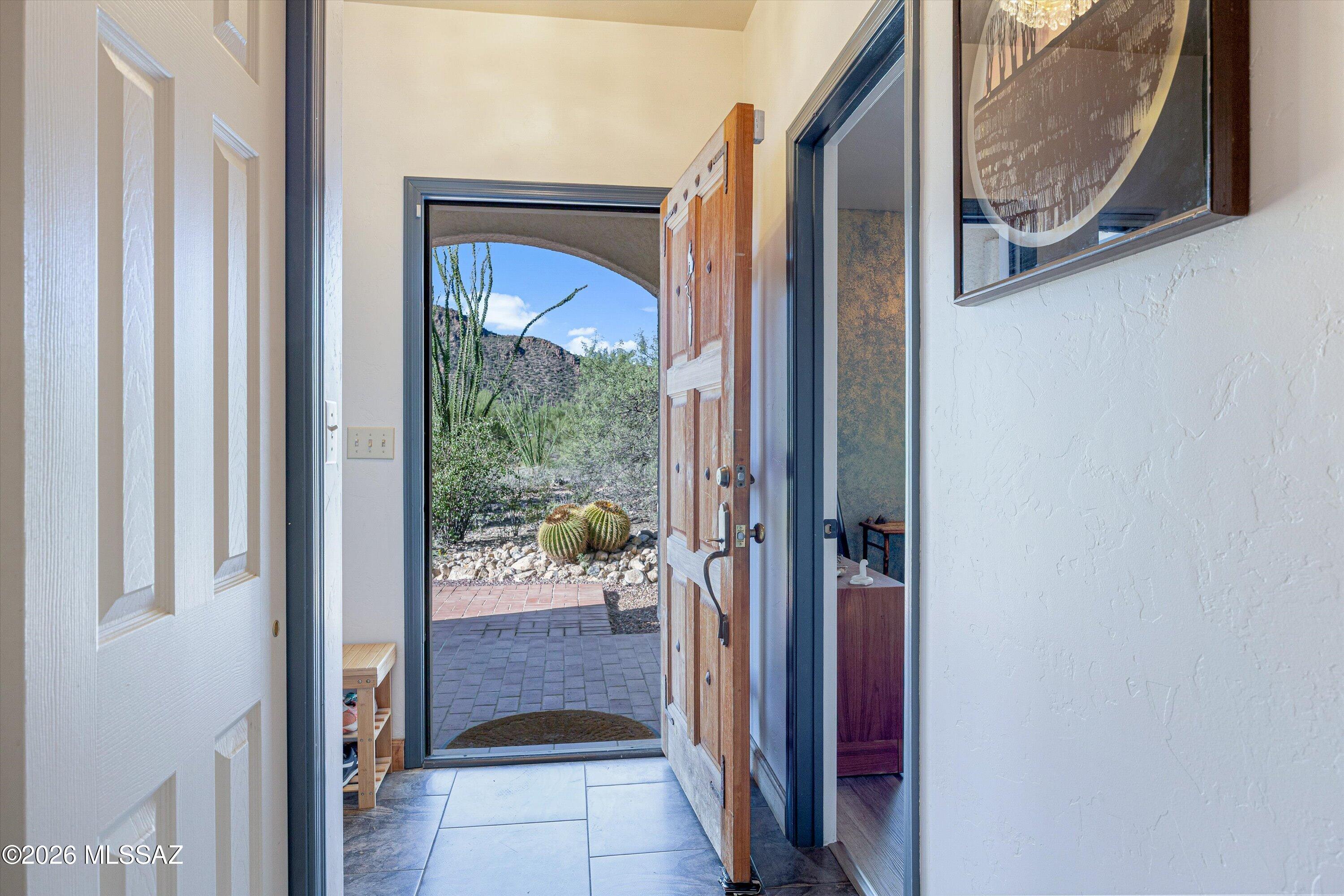 4155 West Coyote Ridge Trail Tucson, AZ 85746 - Photo 1 of 38 Foyer