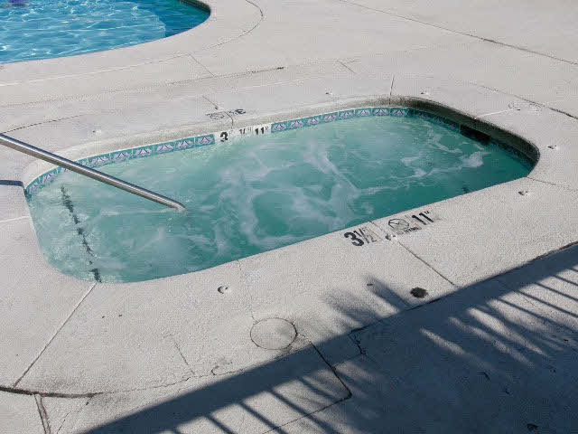 27284 Gulf Road, Unit 712 Orange Beach, AL 36561 - Photo 25 of 30 Outdoor Hot Tub