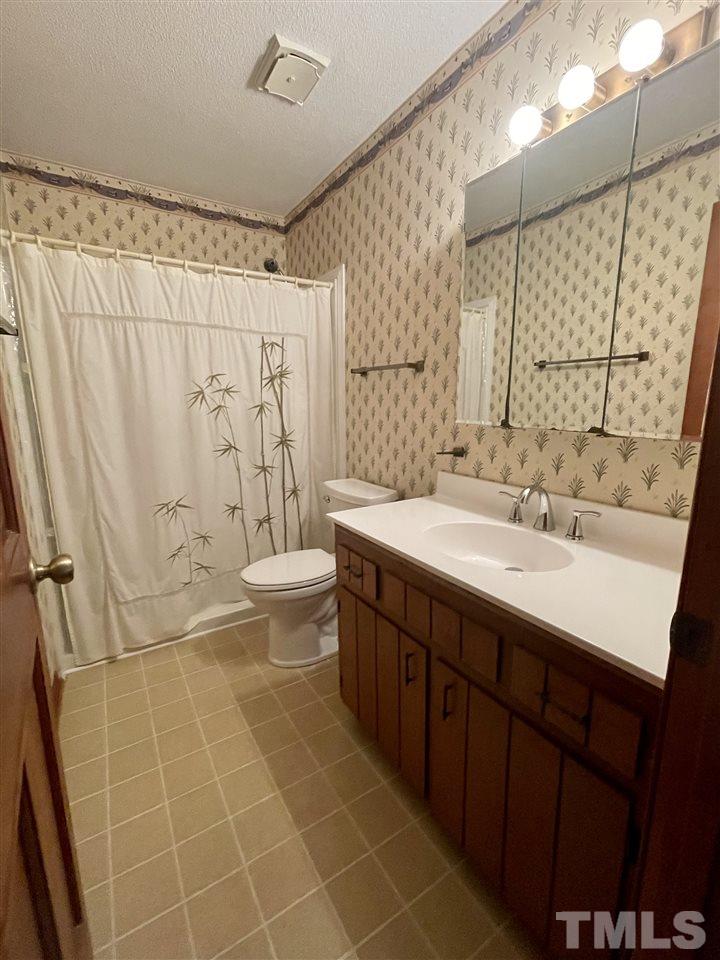 7612 Green Level Church Road Apex, NC 27523 - Photo 16 of 30 Gallery Image 16