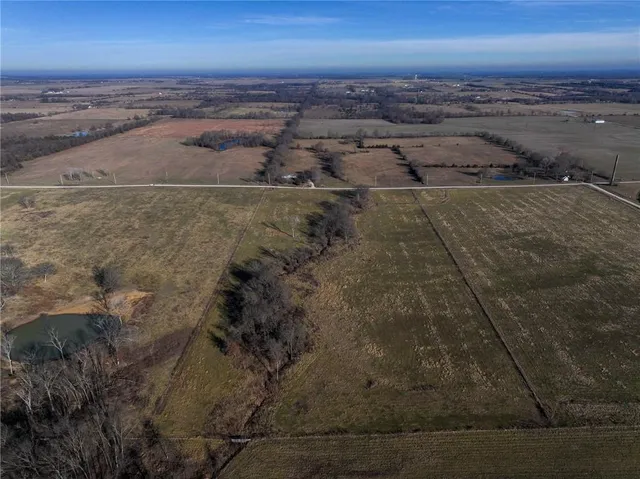 $164,859 | East Logan Road, El Dorado Springs, MO 64744