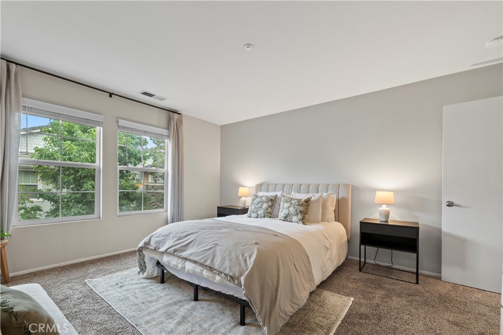 7331 Shelby Place, Unit 76 Rancho Cucamonga, CA 91739 - Photo 20 of 39 Primary bedroom