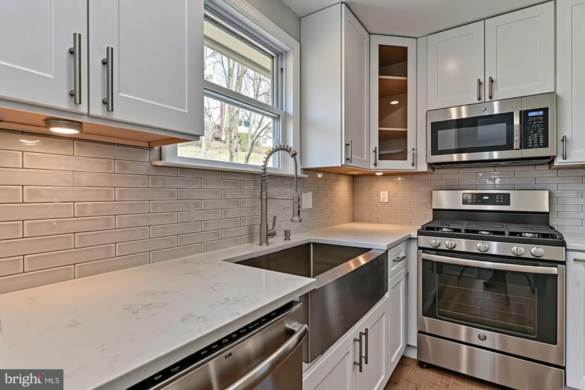 415 Ritchie Parkway Rockville, MD 20852 - Photo 12 of 30