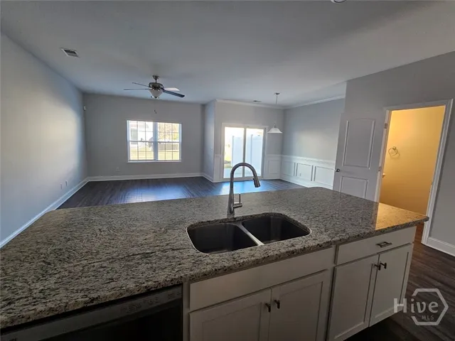 $2,400 | 325 Gov Gwinnett Way, Pooler, GA 31322