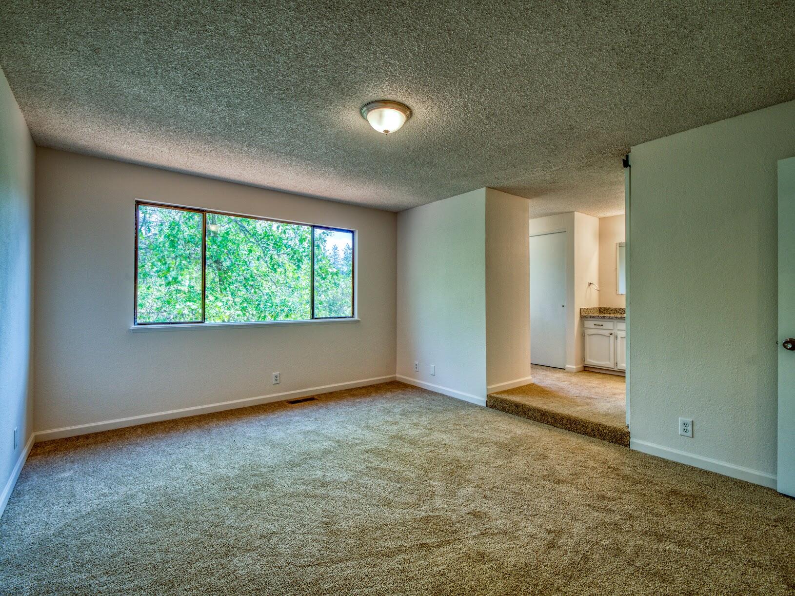 425 Crow Road Merlin, OR 97532 - Photo 18 of 43 Master 2
