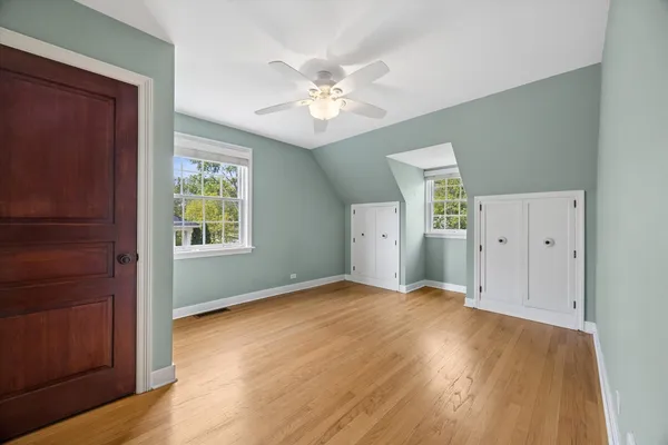 $6,000 | 233 South Prospect Avenue, Clarendon Hills, IL 60514