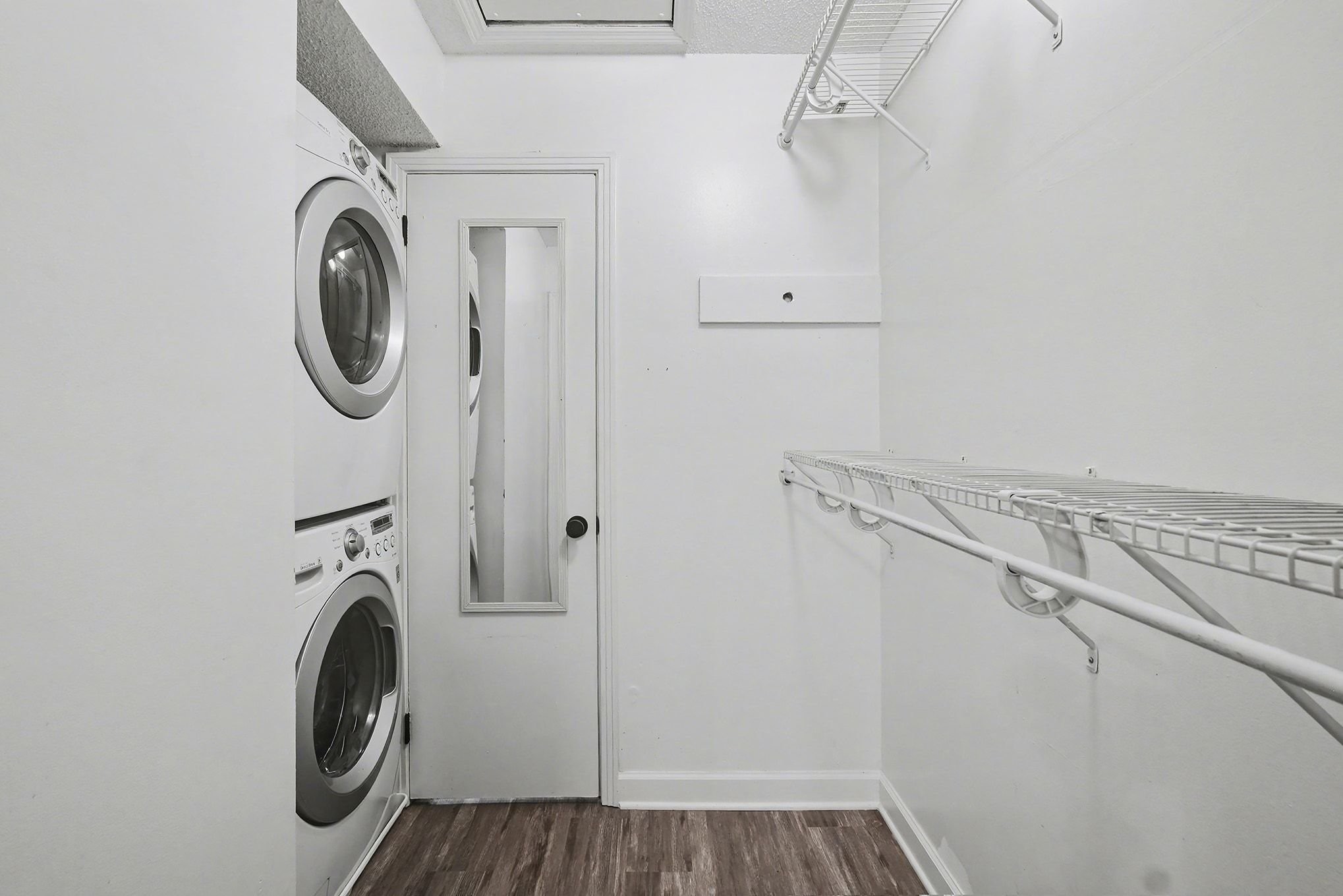 500 Paragon Mills Road, Unit N13 Nashville, TN 37211 - Photo 8 of 12 a utility room with dryer and washer