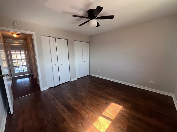 $1,725 | 417 Berkshire Drive, Unit 36, Crystal Lake, IL 60014