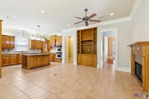 $825,000 | 12119 Lake Estates Avenue, Baton Rouge, LA 70810