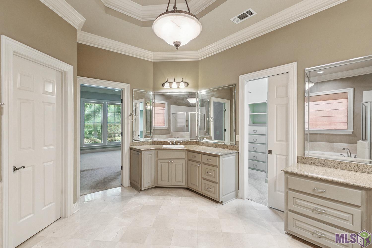 12119 Lake Estates Avenue Baton Rouge, LA 70810 - Photo 24 of 52