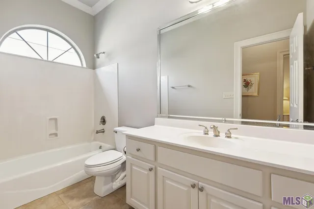 $835,500 | 12119 Lake Estates Avenue, Baton Rouge, LA 70810