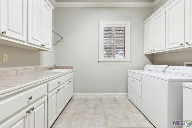 $835,500 | 12119 Lake Estates Avenue, Baton Rouge, LA 70810