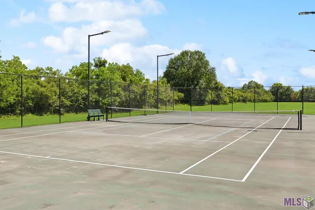 $835,500 | 12119 Lake Estates Avenue, Baton Rouge, LA 70810