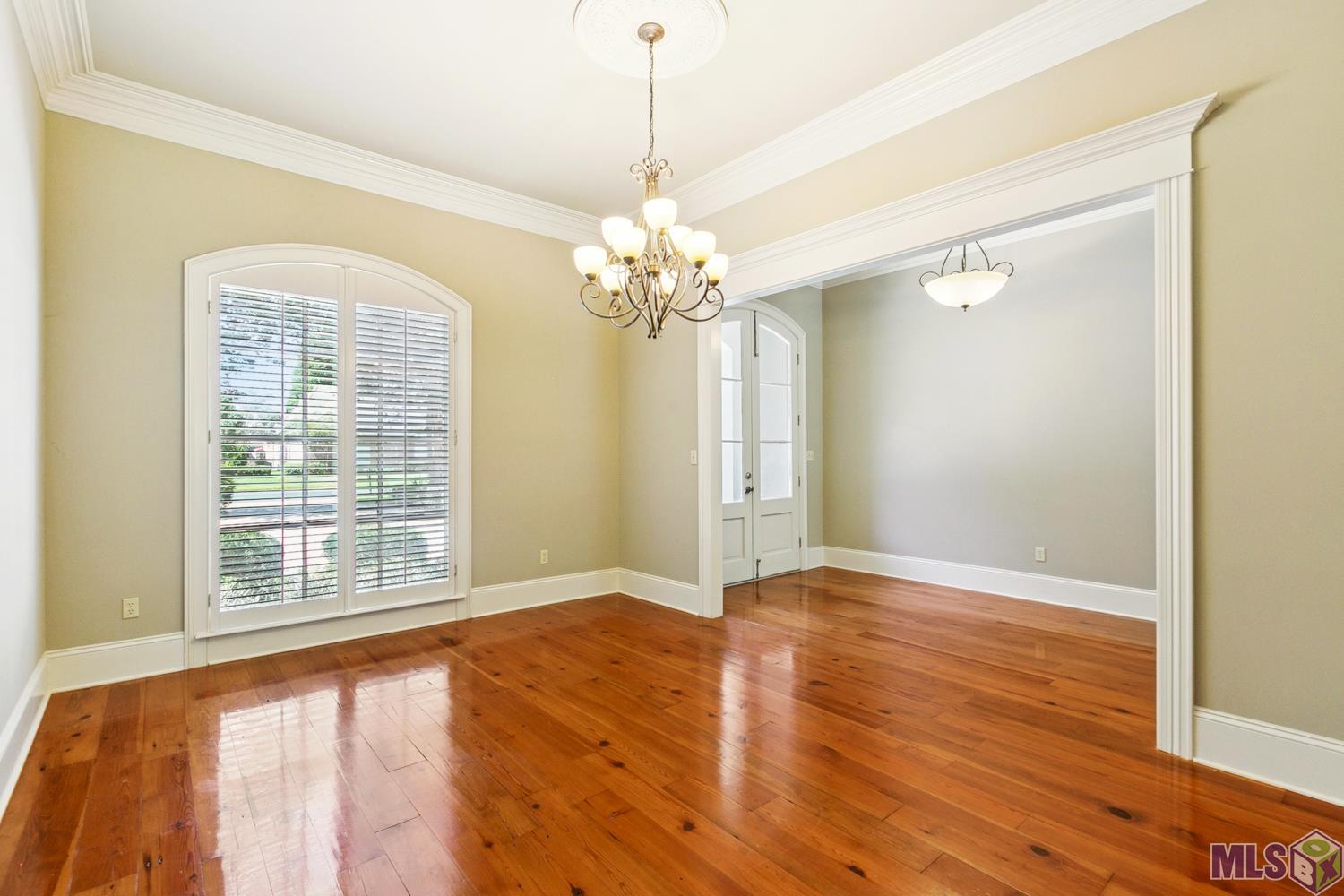 12119 Lake Estates Avenue Baton Rouge, LA 70810 - Photo 6 of 52