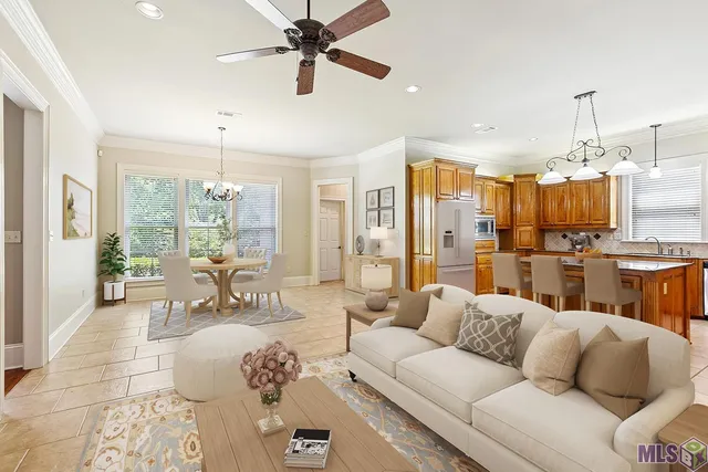 $835,500 | 12119 Lake Estates Avenue, Baton Rouge, LA 70810