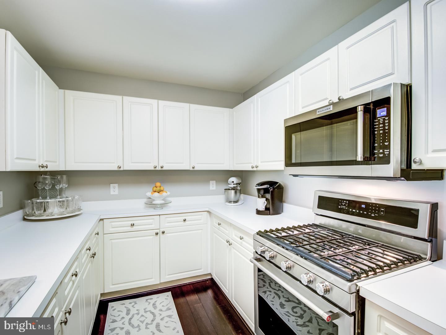 5575 Seminary Road, Unit 405 Falls Church, VA 22041 - Photo 12 of 40 Gallery Image 12