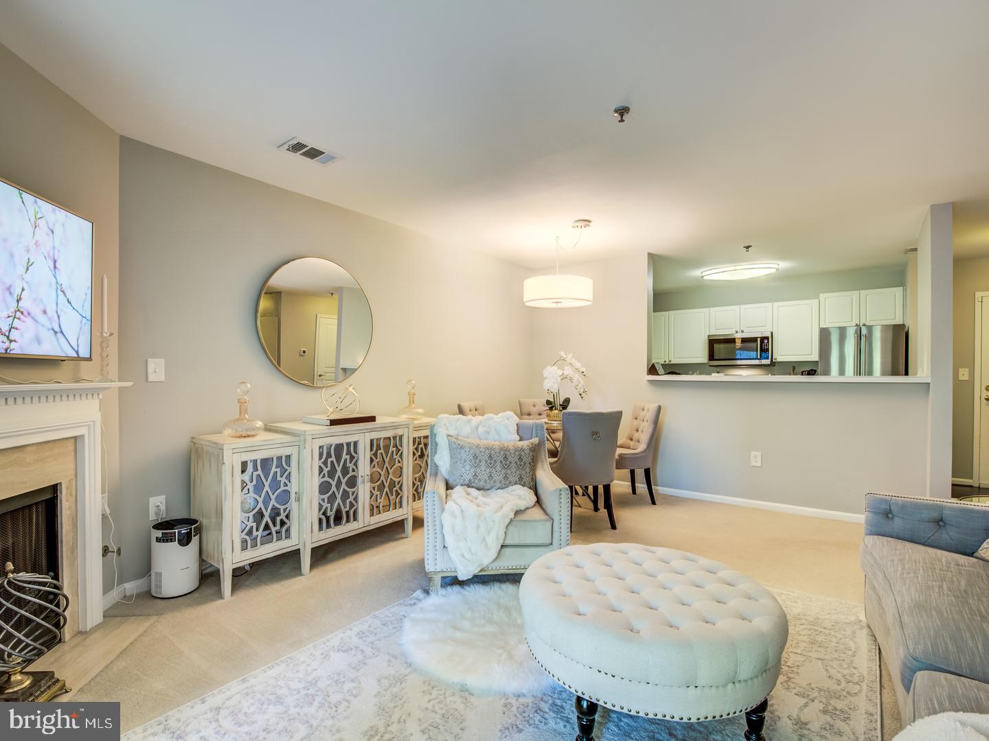 5575 Seminary Road, Unit 405 Falls Church, VA 22041 - Photo 8 of 40 Gallery Image 8