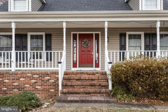 $649,000 | 706 Stonewall Lane, Fredericksburg, VA 22407