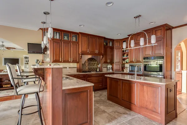 $2,400,000 | 7342 Bentwood Trail, Kalamazoo, MI 49009