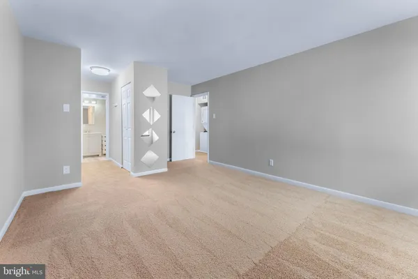 $189,000 | 10103 Prince Place, Unit 1015A, Upper Marlboro, MD 20774