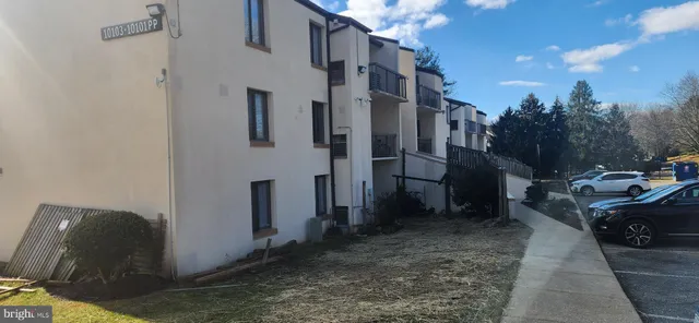 $195,000 | 10103 Prince Place, Unit 1015A, Upper Marlboro, MD 20774