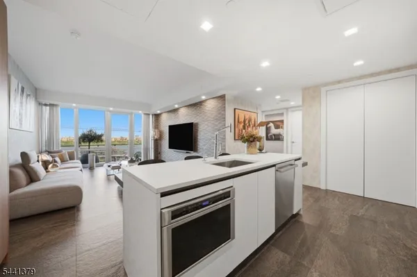 $1,499,999 | 320 Adolphus Avenue, Unit 219, Cliffside Park, NJ 07010