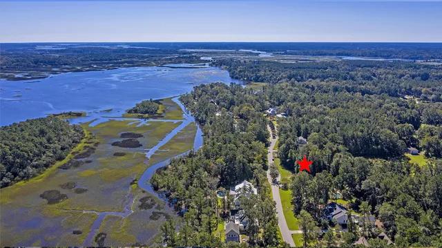 $359,000 | 4213 Lady Banks Lane, Hollywood, SC 29470